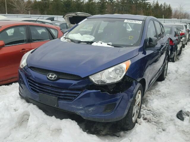 KM8JTCAC4CU402540 - 2012 HYUNDAI TUCSON GL BLUE photo 2