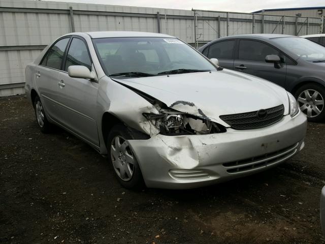 4T1BE32K24U875522 - 2004 TOYOTA CAMRY LE ვერცხლისფერი ფოტო 1