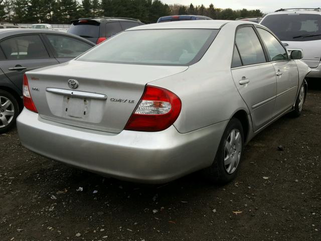 4T1BE32K24U875522 - 2004 TOYOTA CAMRY LE SILVER photo 4