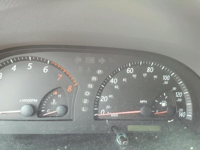 4T1BE32K24U875522 - 2004 TOYOTA CAMRY LE ვერცხლისფერი ფოტო 8