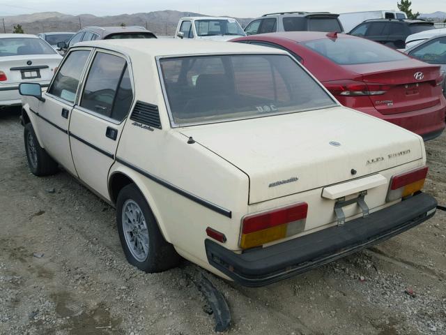 AR116582002208 - 1979 ALFA ROMEO ALFETTA BEIGE photo 3