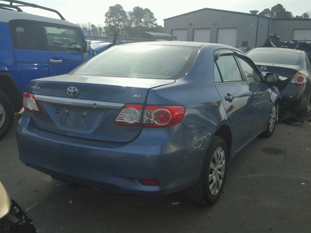 5YFBU4EEXDP083327 - 2013 TOYOTA COROLLA BA BLUE photo 4