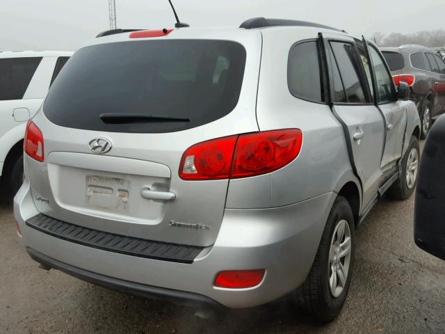 5NMSG13D09H240803 - 2009 HYUNDAI SANTA FE G SILVER photo 4