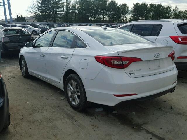 5NPE24AF4HH552948 - 2017 HYUNDAI SONATA SE WHITE photo 3