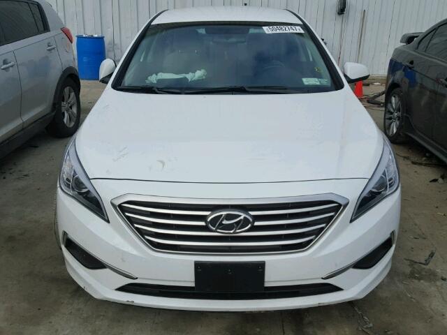 5NPE24AF4HH552948 - 2017 HYUNDAI SONATA SE WHITE photo 9