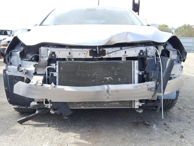 1G11C5SL4FF204105 - 2015 CHEVROLET MALIBU 1LT SILVER photo 9