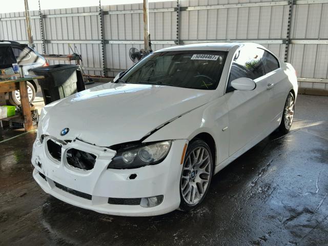 WBAWV13577P118229 - 2007 BMW 328 I SULE WHITE photo 2