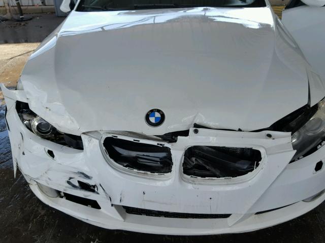 WBAWV13577P118229 - 2007 BMW 328 I SULE WHITE photo 7