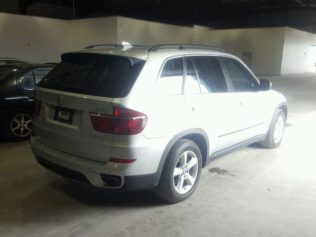 5UXZV8C5XBL417155 - 2011 BMW X5 XDRIVE5 SILVER photo 4