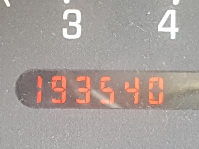 1G2NE52F34M576996 - 2004 PONTIAC GRAND AM S ნაცრისფერი ფოტო 8