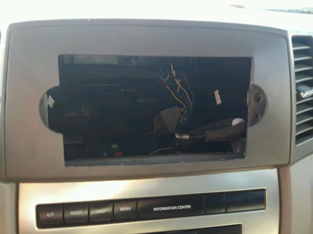 1J4GS48K75C561589 - 2005 JEEP GRAND CHER 白色 照片 9