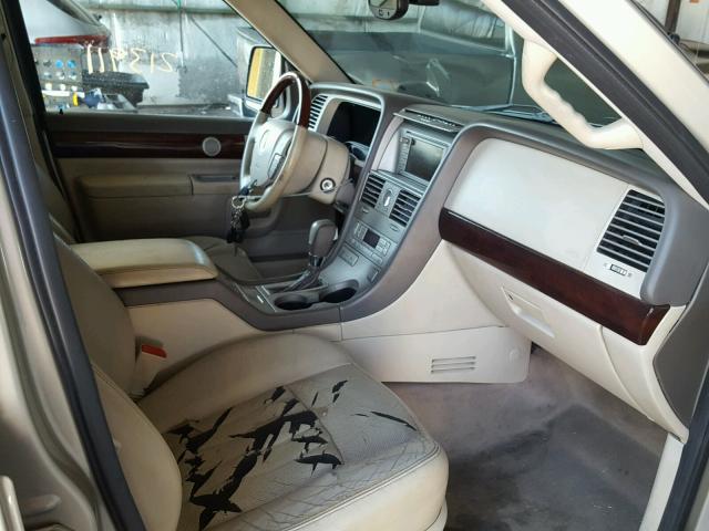 5LMEU88HX4ZJ46368 - 2004 LINCOLN AVIATOR TAN photo 5