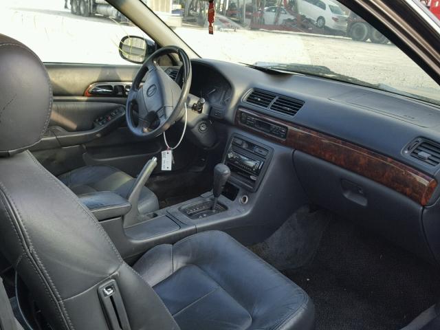 19UYA1255VL000338 - 1997 ACURA 2.2CL Սև լուսանկար 5