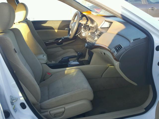 1HGCP2F73AA077371 - 2010 HONDA ACCORD EX 白色 照片 5