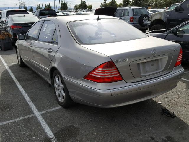 WDBNG84J36A467448 - 2006 MERCEDES-BENZ S 500 4MAT GRAY photo 3