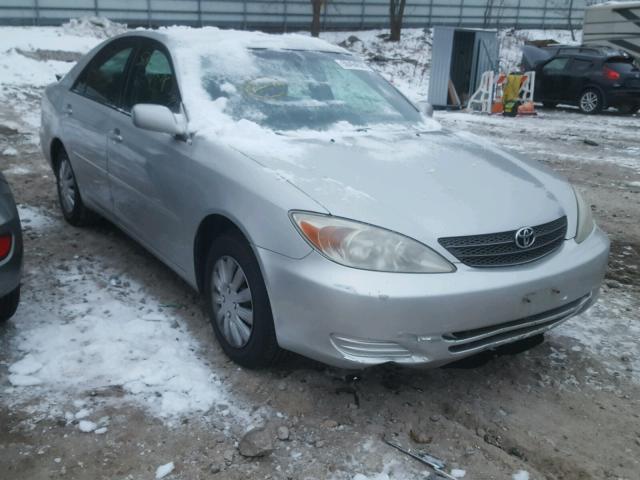 4T1BE32K52U055691 - 2002 TOYOTA CAMRY LE GRAY photo 1