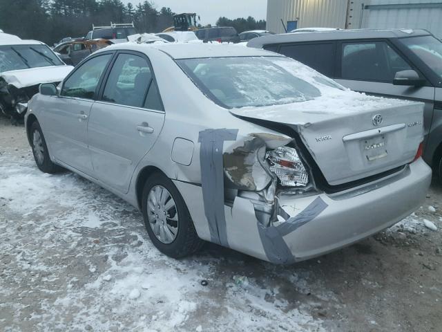 4T1BE32K52U055691 - 2002 TOYOTA CAMRY LE GRAY photo 3