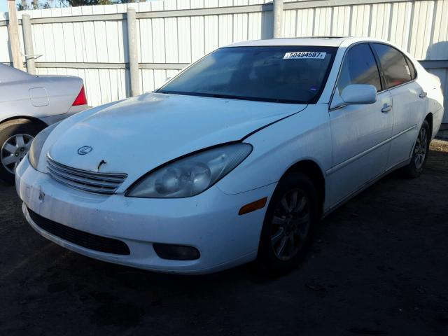 JTHBF30G220033363 - 2002 LEXUS ES 300 WHITE photo 2