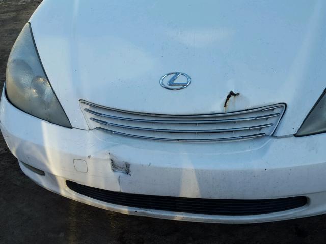 JTHBF30G220033363 - 2002 LEXUS ES 300 WHITE photo 9