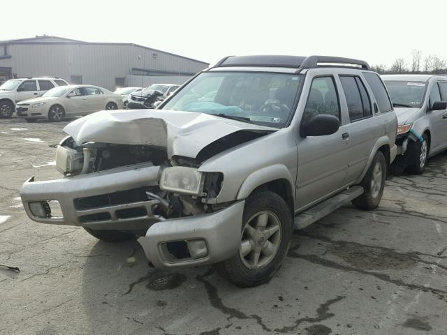 JN8DR09Y72W734056 - 2002 NISSAN PATHFINDER SILVER photo 2