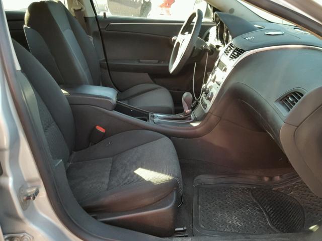 1G1ZH57B29F147962 - 2009 CHEVROLET MALIBU 1LT ვერცხლისფერი ფოტო 5