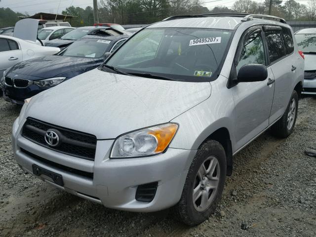 2T3BF4DV3BW096242 - 2011 TOYOTA RAV4 SILVER photo 2