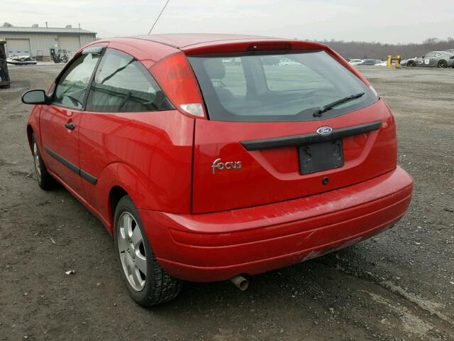 3FAFP31353R147375 - 2003 FORD FOCUS ZX3 RED photo 3