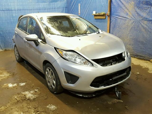 3FADP4EJ3CM125720 - 2012 FORD FIESTA SE SILVER photo 1