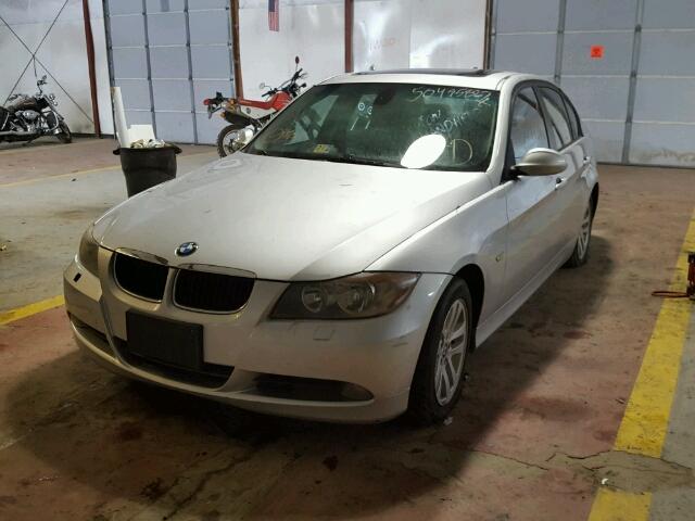 WBAVD13526KV06754 - 2006 BMW 325 XI SILVER photo 2