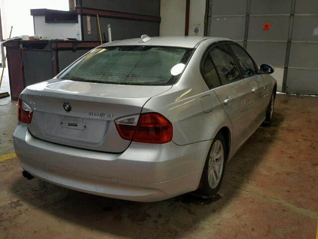 WBAVD13526KV06754 - 2006 BMW 325 XI SILVER photo 4
