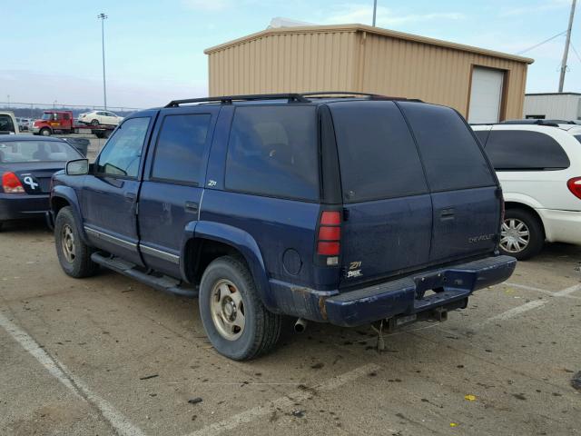 1GNEK13R8YR223756 - 2000 CHEVROLET TAHOE K150 BLUE photo 3