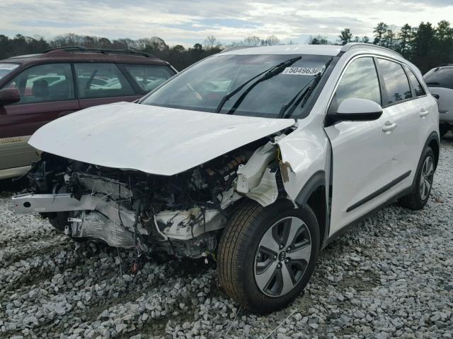 KNDCB3LC0H5048823 - 2017 KIA NIRO FE WHITE photo 2