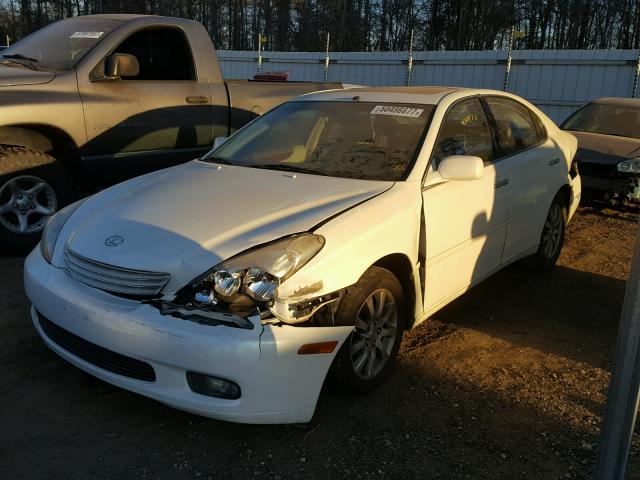 JTHBF30G430110512 - 2003 LEXUS ES 300 WHITE photo 2