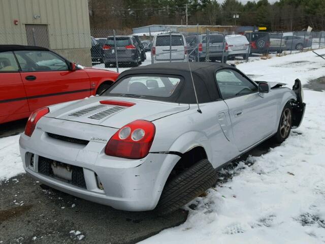 JTDFR320X30058507 - 2003 TOYOTA MR2 SPYDER SILVER photo 4