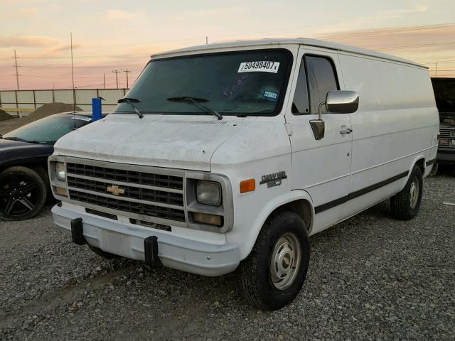 1GCEG25K5SF226896 - 1995 CHEVROLET G20 WHITE photo 2