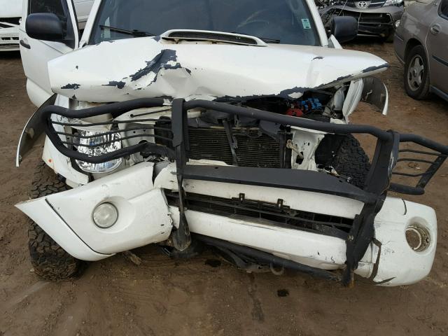 5TELU42N18Z515196 - 2008 TOYOTA TACOMA DOU WHITE photo 7