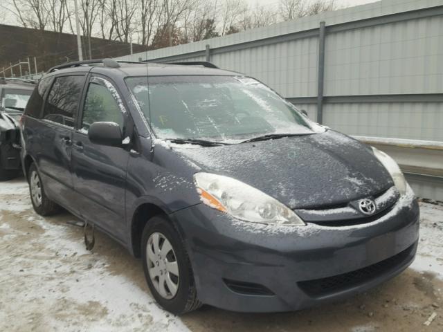 5TDZK23C19S243930 - 2009 TOYOTA SIENNA CE SILVER photo 1