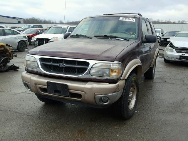 1FMDU74E1YZB11633 - 2000 FORD EXPLORER E BURGUNDY photo 2