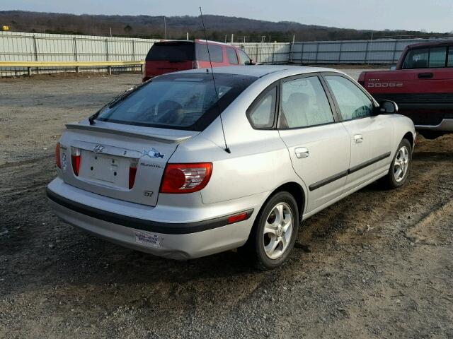 KMHDN56D34U114935 - 2004 HYUNDAI ELANTRA GL SILVER photo 4