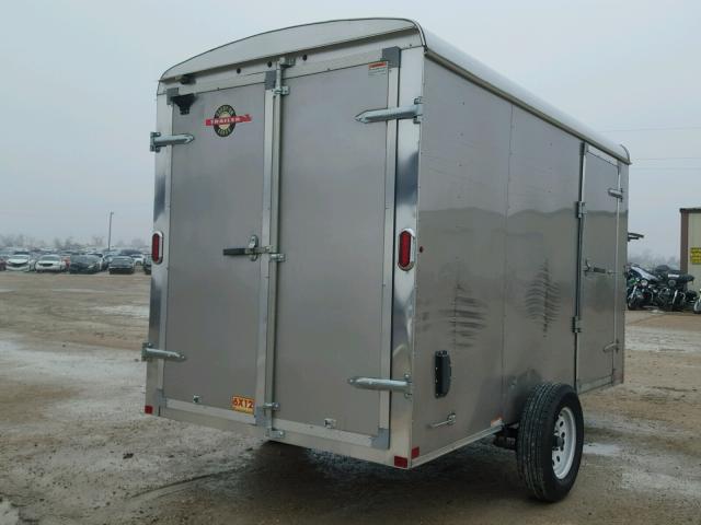 4YMCL1626GT024683 - 2016 FABR TRAILER SILVER photo 4