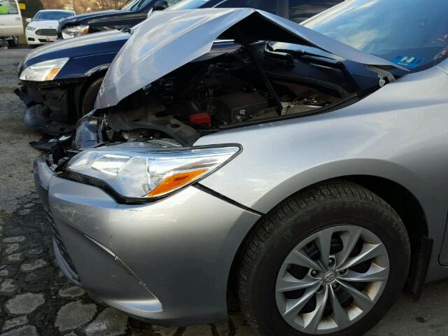 4T4BF1FK7GR546529 - 2016 TOYOTA CAMRY LE SILVER photo 9