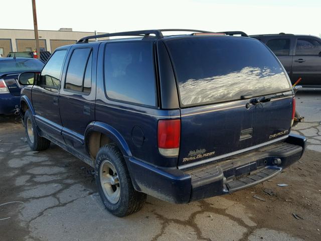 1GNCS13W8Y2169087 - 2000 CHEVROLET BLAZER BLUE photo 3