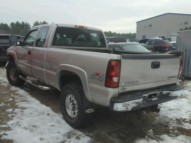 1GCHK29U35E170183 - 2005 CHEVROLET SILVERADO SILVER photo 3