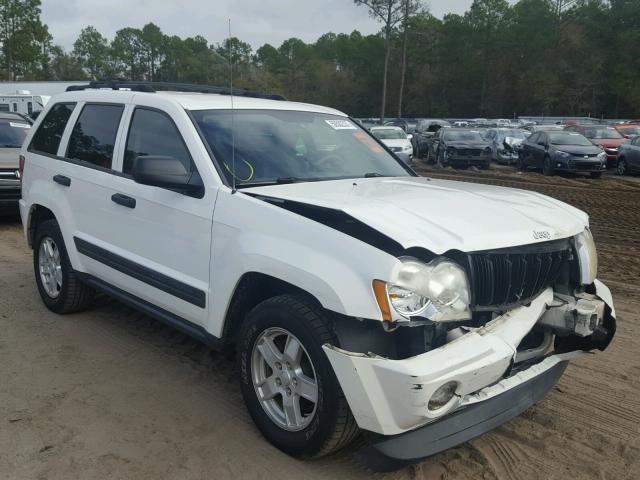 1J4GS48K15C675829 - 2005 JEEP GRAND CHER WHITE photo 1