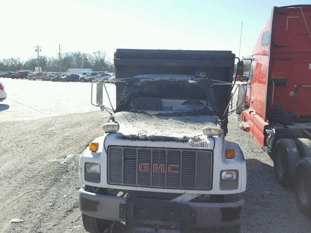 1GDM7H1C2WJ515214 - 1998 GMC C-SERIES C WHITE photo 9