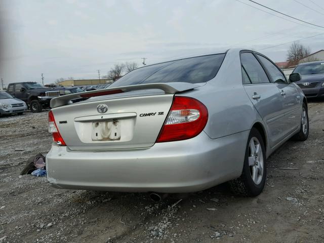 4T1BE32KX2U617603 - 2002 TOYOTA CAMRY LE SILVER photo 4