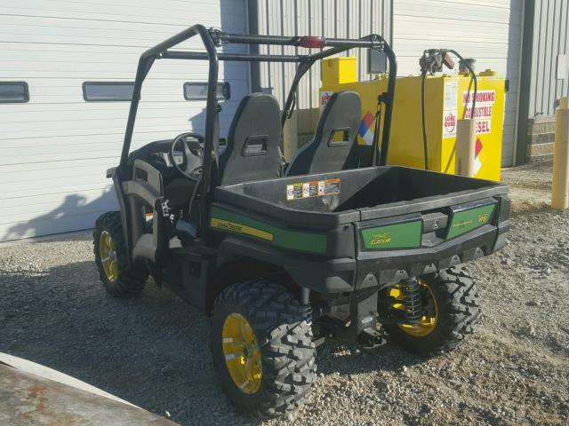 1M0860TBTGM010401 - 2016 JOHN DEERE GATOR GREEN photo 3