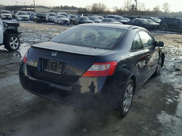 2HGFG12659H541696 - 2009 HONDA CIVIC LX BLACK photo 4