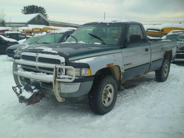 1B7HF16Y6WS585894 - 1998 DODGE RAM 1500 GREEN photo 2