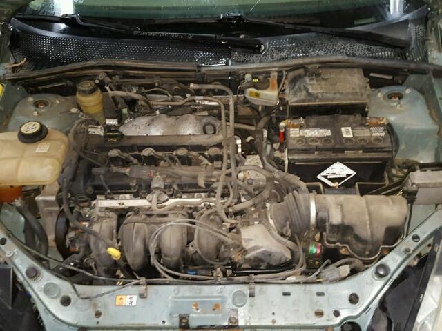 1FAFP34N65W239575 - 2005 FORD FOCUS ZX4 GRAY photo 7
